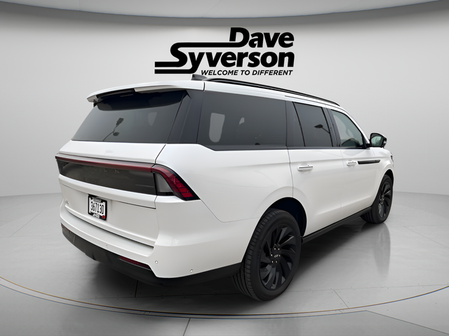 2025 Lincoln Navigator — interior view