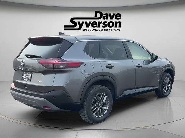 2023 Nissan Rogue — detail view